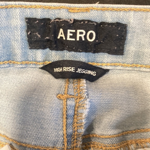Aeropostale Ripped High Rise Jeggings - Picture 3 of 4